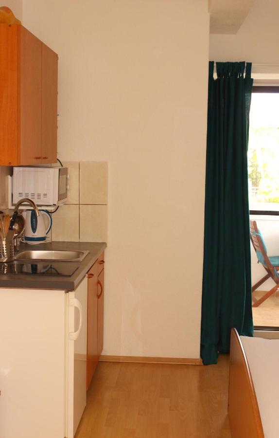 Apartments Villa Arta Murter Esterno foto