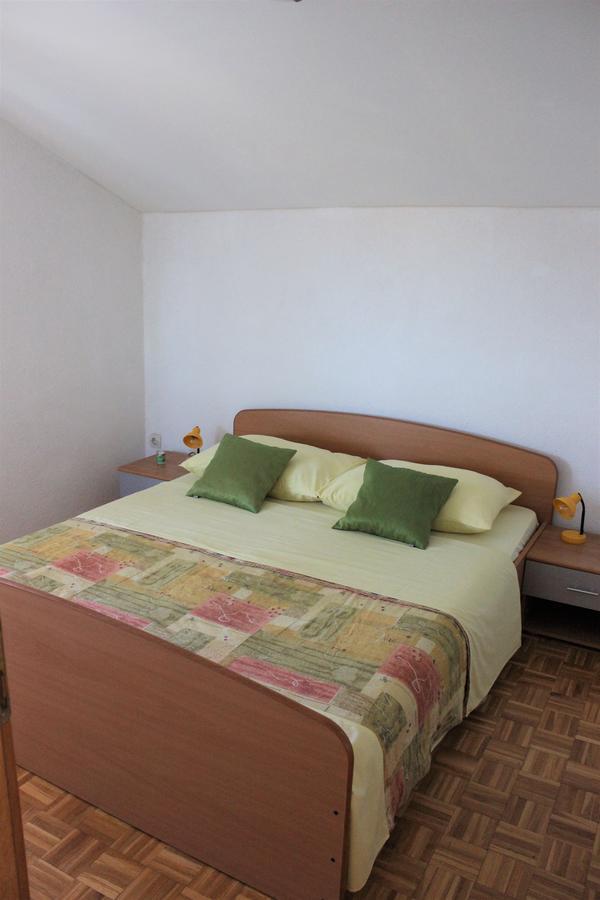 Apartments Villa Arta Murter Esterno foto